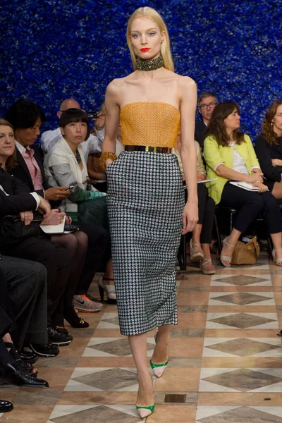 Look 42